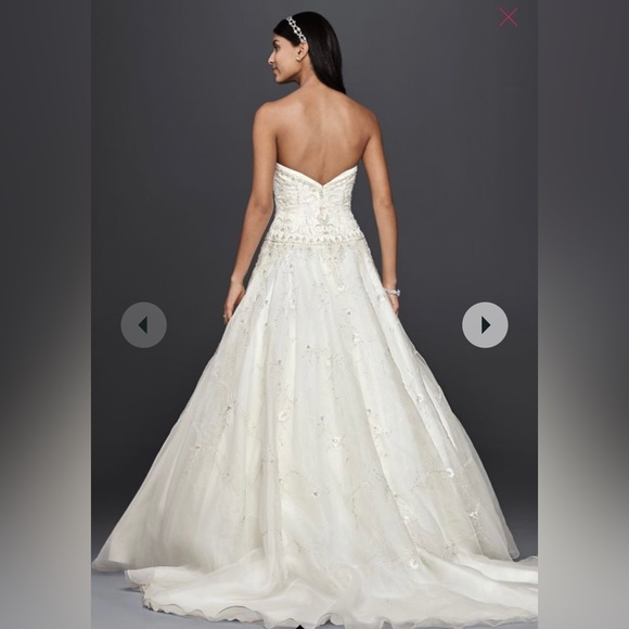 NWT Oleg Cassini Wedding Dress - Picture 2 of 12